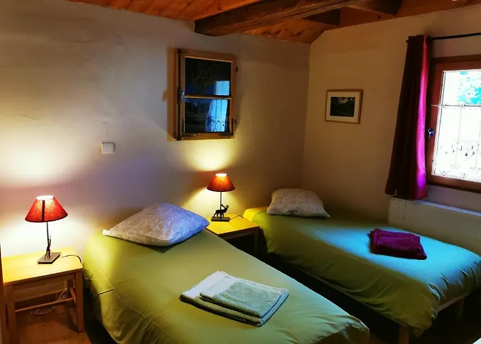 Gite D\'Etape Auberge De L\'Ardoisiere